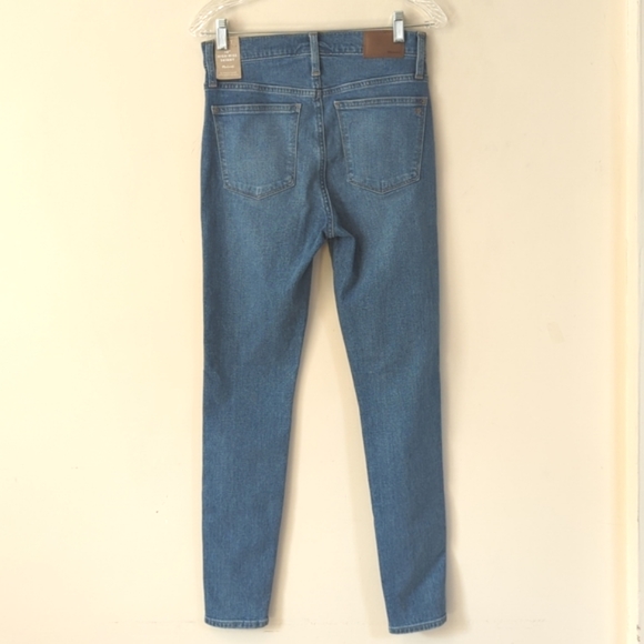 Madewell 10" High Rise Skinny Jeans - Picture 6 of 16